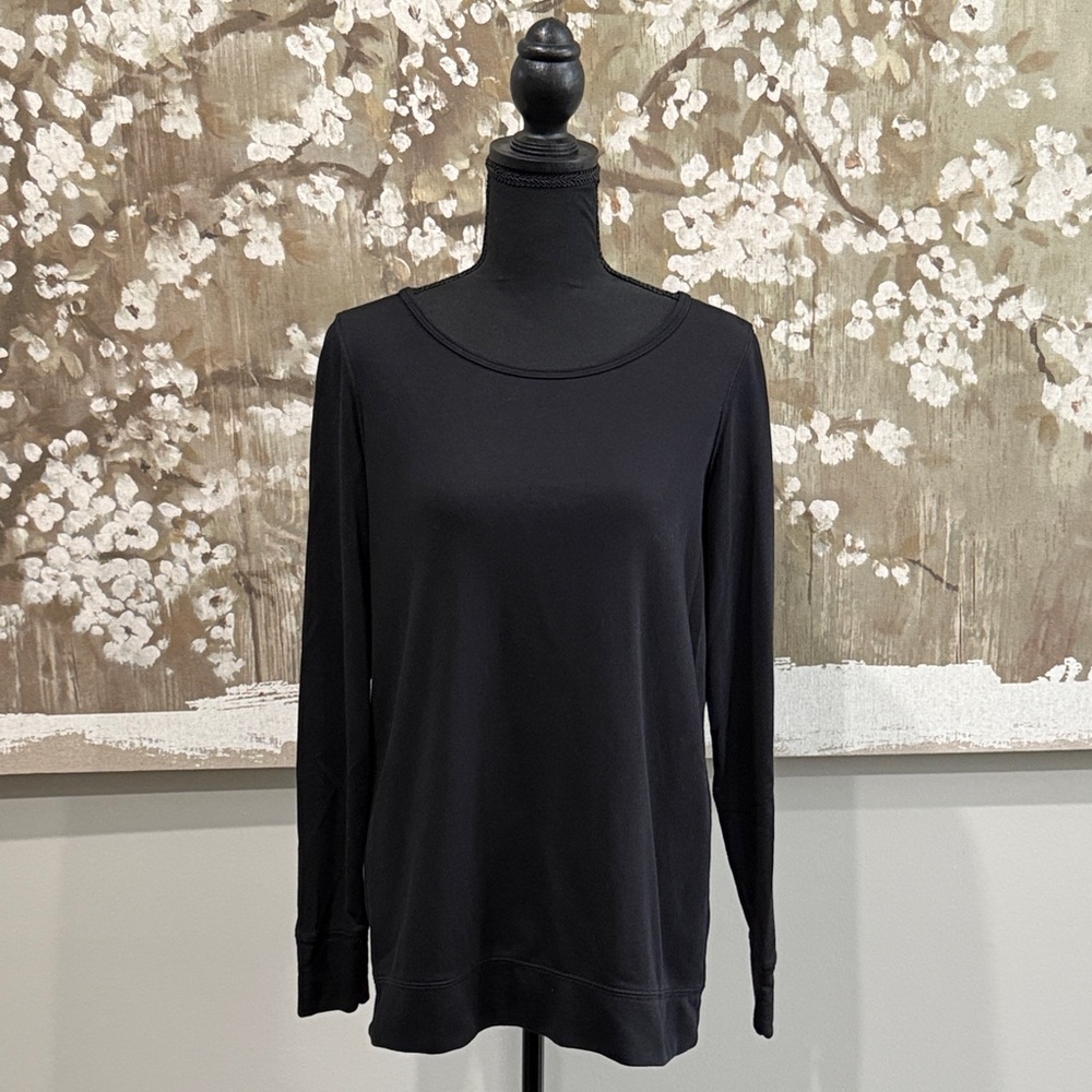 Old Navy Black Long Sleeve Tee